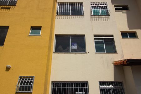 Apartamento para alugar com 50m², 2 quartos e 1 vagaFachada
