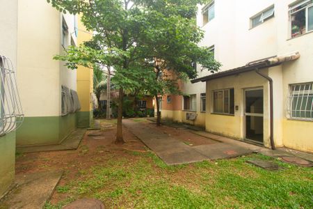 Apartamento para alugar com 50m², 2 quartos e 1 vagaÁrea comum