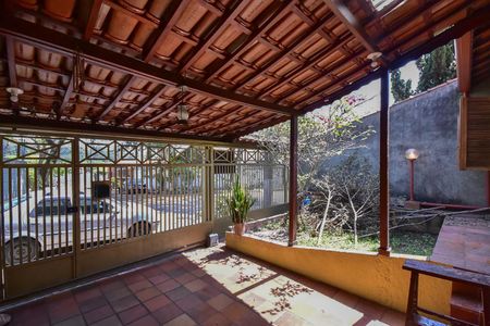 Casa à venda com 65m², 2 quartos e 1 vagaGaragem