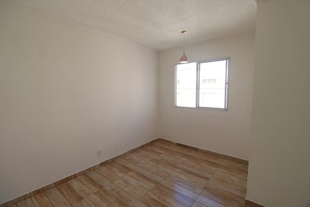 Sala de apartamento para alugar com 2 quartos, 44m² em Piedade, Rio de Janeiro