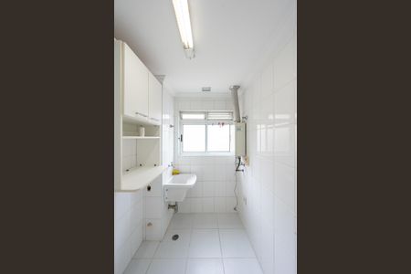 Apartamento à venda com 128m², 3 quartos e 2 vagas Apartamento à venda com 128m², 3 quartos e 2 vagasÁrea de Serviço