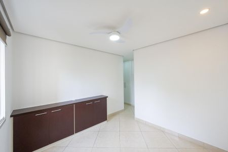 Apartamento à venda com 128m², 3 quartos e 2 vagas Apartamento à venda com 128m², 3 quartos e 2 vagasSuíte