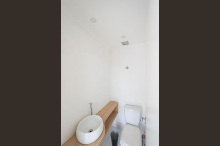 Apartamento à venda com 128m², 3 quartos e 2 vagas Apartamento à venda com 128m², 3 quartos e 2 vagasLavabo