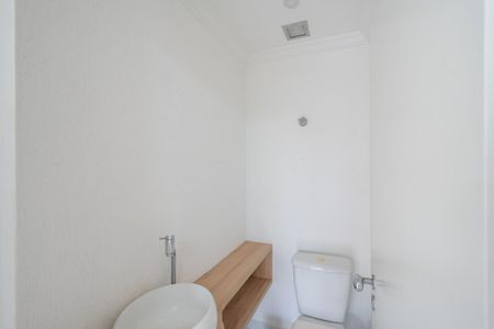 Apartamento à venda com 128m², 3 quartos e 2 vagas Apartamento à venda com 128m², 3 quartos e 2 vagasLavabo