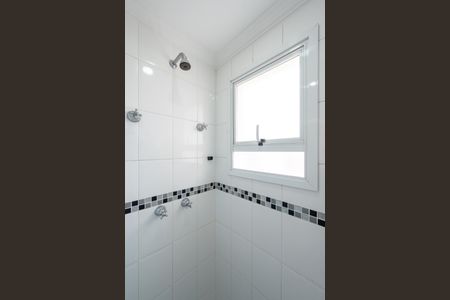 Apartamento à venda com 128m², 3 quartos e 2 vagas Apartamento à venda com 128m², 3 quartos e 2 vagasBanheiro Social