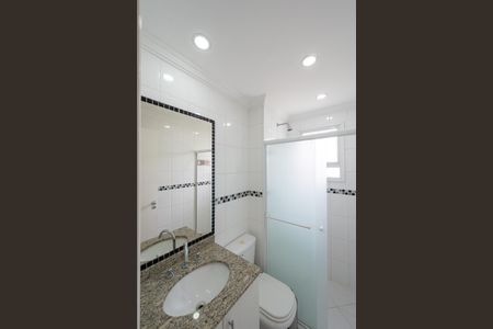 Apartamento à venda com 128m², 3 quartos e 2 vagas Apartamento à venda com 128m², 3 quartos e 2 vagasBanheiro Social