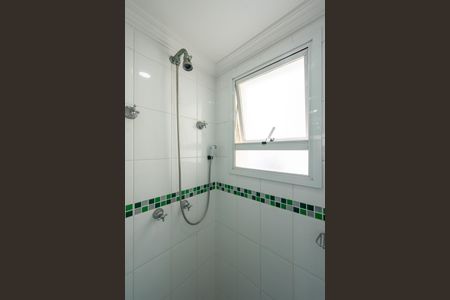 Apartamento à venda com 128m², 3 quartos e 2 vagas Apartamento à venda com 128m², 3 quartos e 2 vagasBanheiro da Suíte 2