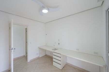 Apartamento à venda com 128m², 3 quartos e 2 vagas Apartamento à venda com 128m², 3 quartos e 2 vagasEscritório