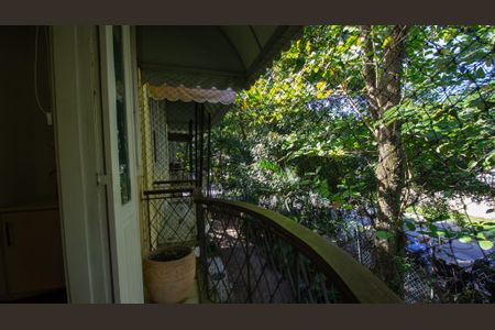 Casa de condomínio à venda com 200m², 3 quartos e 2 vagas Casa de condomínio à venda com 200m², 3 quartos e 2 vagasSacada da Suíte 1