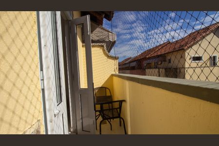 Casa de condomínio à venda com 200m², 3 quartos e 2 vagas Casa de condomínio à venda com 200m², 3 quartos e 2 vagasSacada do Quarto