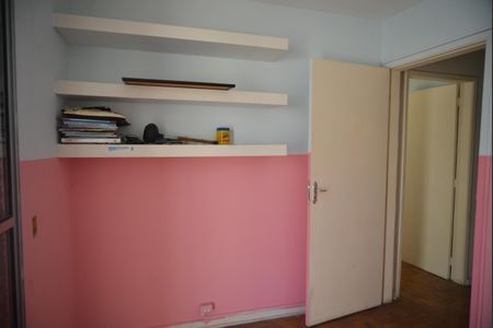 Casa à venda com 180m², 5 quartos e 3 vagasQuarto 2