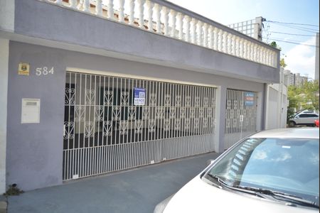 Casa à venda com 180m², 5 quartos e 3 vagasFachada