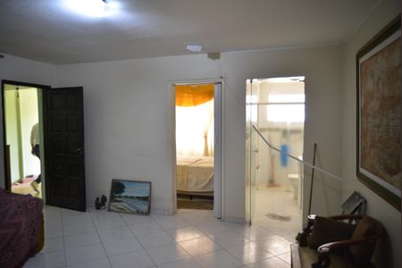 Casa à venda com 180m², 5 quartos e 3 vagasSala 2