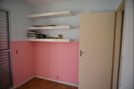 Casa à venda com 180m², 5 quartos e 3 vagasQuarto 2