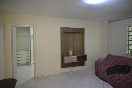 Casa à venda com 180m², 5 quartos e 3 vagasSala 2