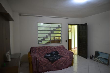 Casa à venda com 180m², 5 quartos e 3 vagasSala 2