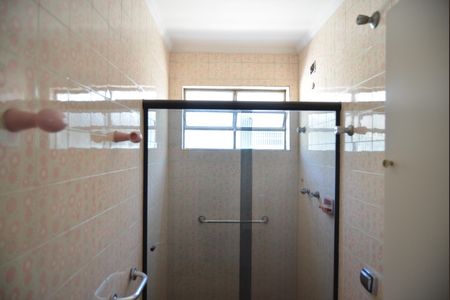 Casa à venda com 180m², 5 quartos e 3 vagasBanheiro da Suíte