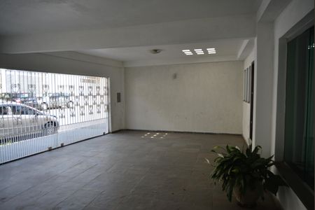 Casa à venda com 180m², 5 quartos e 3 vagasGaragem