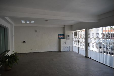 Casa à venda com 180m², 5 quartos e 3 vagasGaragem