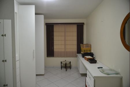 Casa à venda com 180m², 5 quartos e 3 vagasQuarto 4