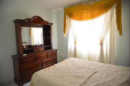 Casa à venda com 180m², 5 quartos e 3 vagasQuarto 4