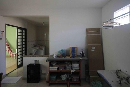 Casa à venda com 270m², 4 quartos e 3 vagas Casa à venda com 270m², 4 quartos e 3 vagasQuarto de Serviço