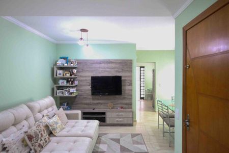 Casa à venda com 270m², 4 quartos e 3 vagasSala