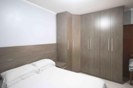Casa à venda com 270m², 4 quartos e 3 vagas Casa à venda com 270m², 4 quartos e 3 vagasSuíte