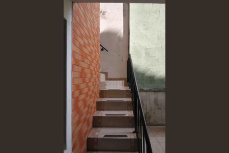 Casa à venda com 270m², 4 quartos e 3 vagas Casa à venda com 270m², 4 quartos e 3 vagasescada