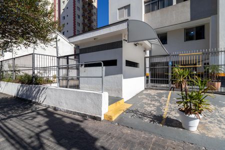 Apartamento à venda com 42m², 1 quarto e 1 vagaFachada do Prédio