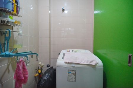 Apartamento à venda com 66m², 1 quarto e sem vagaÁrea de Serviço