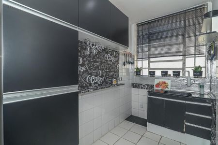 Apartamento à venda com 74m², 2 quartos e sem vagaCozinha