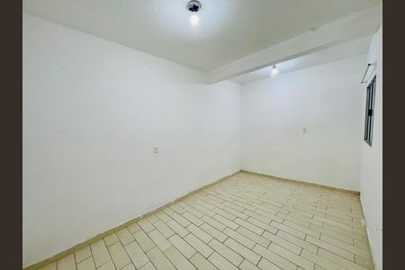 Sala/Quarto de casa para alugar com 1 quarto, 50m² em Vila Barros, Guarulhos