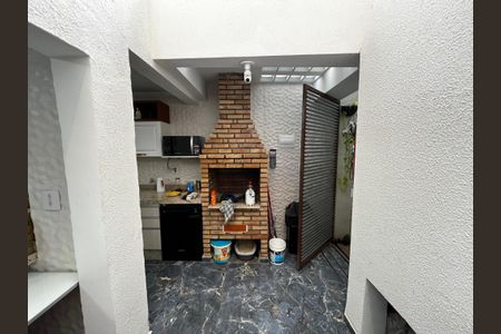 Casa à venda com 250m², 3 quartos e 2 vagas Casa à venda com 250m², 3 quartos e 2 vagasÀrea Gourmet