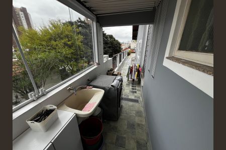 Casa à venda com 250m², 3 quartos e 2 vagas Casa à venda com 250m², 3 quartos e 2 vagasÁrea de Serviço