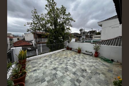 Casa à venda com 250m², 3 quartos e 2 vagas Casa à venda com 250m², 3 quartos e 2 vagasVaranda da Suíte 1