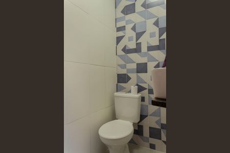 Casa à venda com 164m², 3 quartos e 1 vaga Casa à venda com 164m², 3 quartos e 1 vagaBanheiro de Serviço