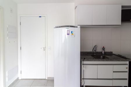 Apartamento para alugar com 38m², 2 quartos e sem vaga Apartamento para alugar com 38m², 2 quartos e sem vagaCozinha e Área de Serviço