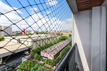 Varanda de apartamento para alugar com 3 quartos, 63m² em Vila Arapuã, São Paulo