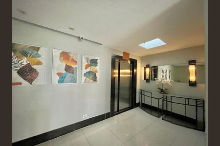 Apartamento para alugar com 87m², 3 quartos e 1 vaga Apartamento para alugar com 87m², 3 quartos e 1 vagaHall