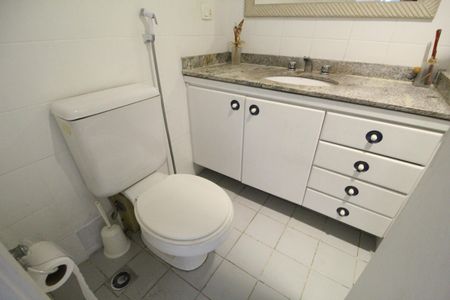 Apartamento para alugar com 87m², 3 quartos e 1 vagaBanheiro social