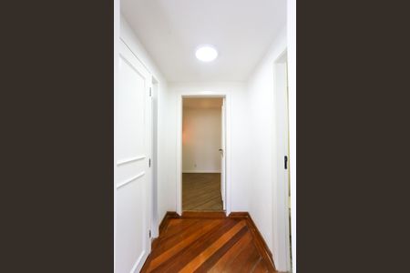 Apartamento à venda com 360m², 3 quartos e 4 vagas Apartamento à venda com 360m², 3 quartos e 4 vagashall