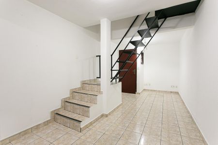 Sala de casa para alugar com 3 quartos, 60m² em Chácara Califórnia, São Paulo