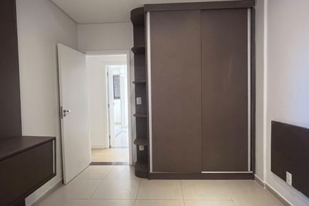 Apartamento para alugar com 175m², 4 quartos e 2 vagas Apartamento para alugar com 175m², 4 quartos e 2 vagasQuarto
