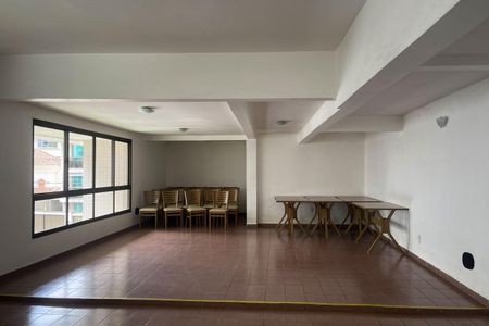 Apartamento para alugar com 175m², 4 quartos e 2 vagas Apartamento para alugar com 175m², 4 quartos e 2 vagasÁrea comum - Salão de festas