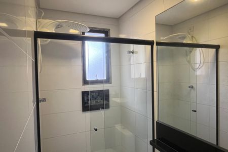 Apartamento para alugar com 175m², 4 quartos e 2 vagas Apartamento para alugar com 175m², 4 quartos e 2 vagasBanheiro Social