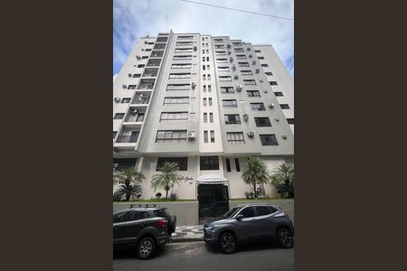 Apartamento para alugar com 175m², 4 quartos e 2 vagas Apartamento para alugar com 175m², 4 quartos e 2 vagasFachada