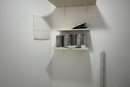 Apartamento para alugar com 175m², 4 quartos e 2 vagas Apartamento para alugar com 175m², 4 quartos e 2 vagasQuarto de Serviço