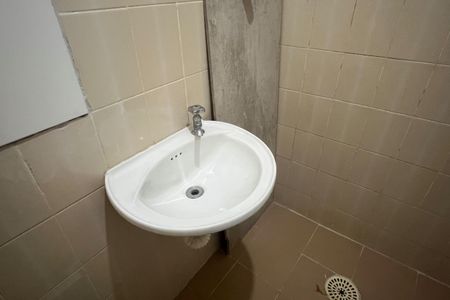 Apartamento para alugar com 175m², 4 quartos e 2 vagas Apartamento para alugar com 175m², 4 quartos e 2 vagasBanheiro de serviço