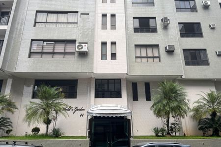 Apartamento para alugar com 175m², 4 quartos e 2 vagas Apartamento para alugar com 175m², 4 quartos e 2 vagasFachada